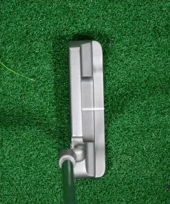 Cleveland Huntington Beach #1 Blade Putter -Golf Gloves Sales Store DSC 0054 075ad9a5 e440 4d3e 860d 273db747c26f scaled